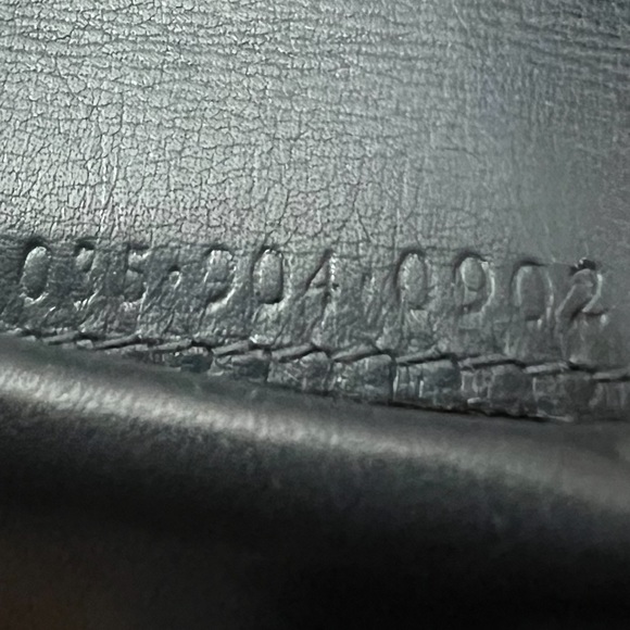 Sold-Gucci kiss lock wallet black leather gold hardware. Vintage SR 035 904 0902 - Picture 14 of 15